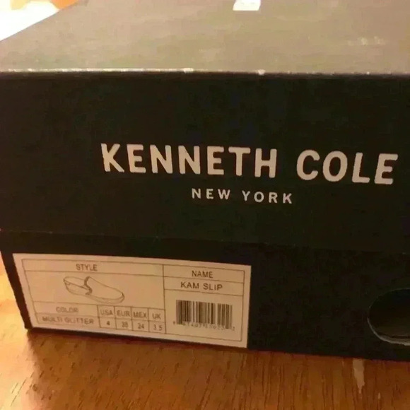 Kenneth Cole Reaction Kam Slip-On Glitter, Size 4 - Picture 2 of 7